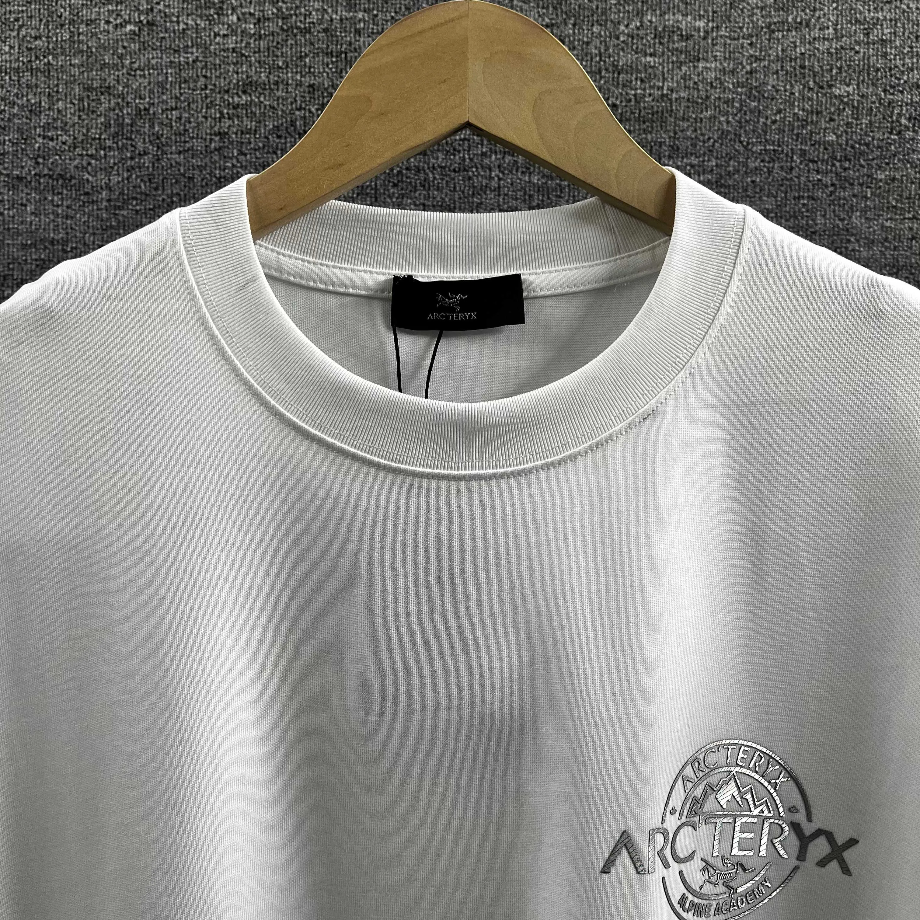 ARC'* * * 2025 New Arrival logo T Same Style Size： S （90-130 ） M （120-150 ） L （140-165 ） XL （160-180 ） XXL （180 ） ：Black White